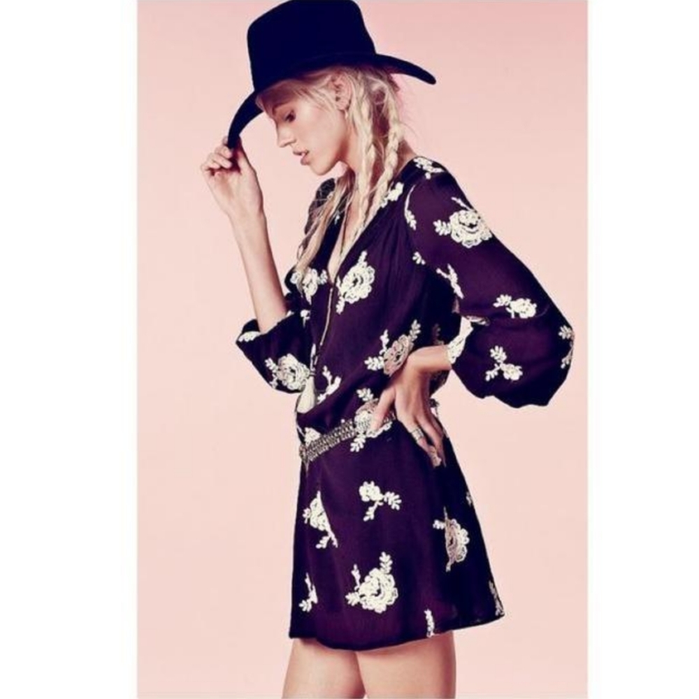 Free People Emma Mini Swing Dress Black White Embroidered Floral Print XS SM NWT